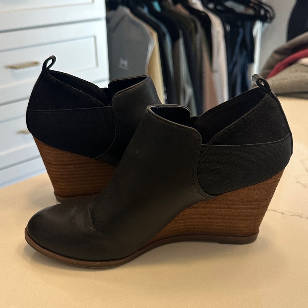 Dr. Scholl's Black Wedge Booties